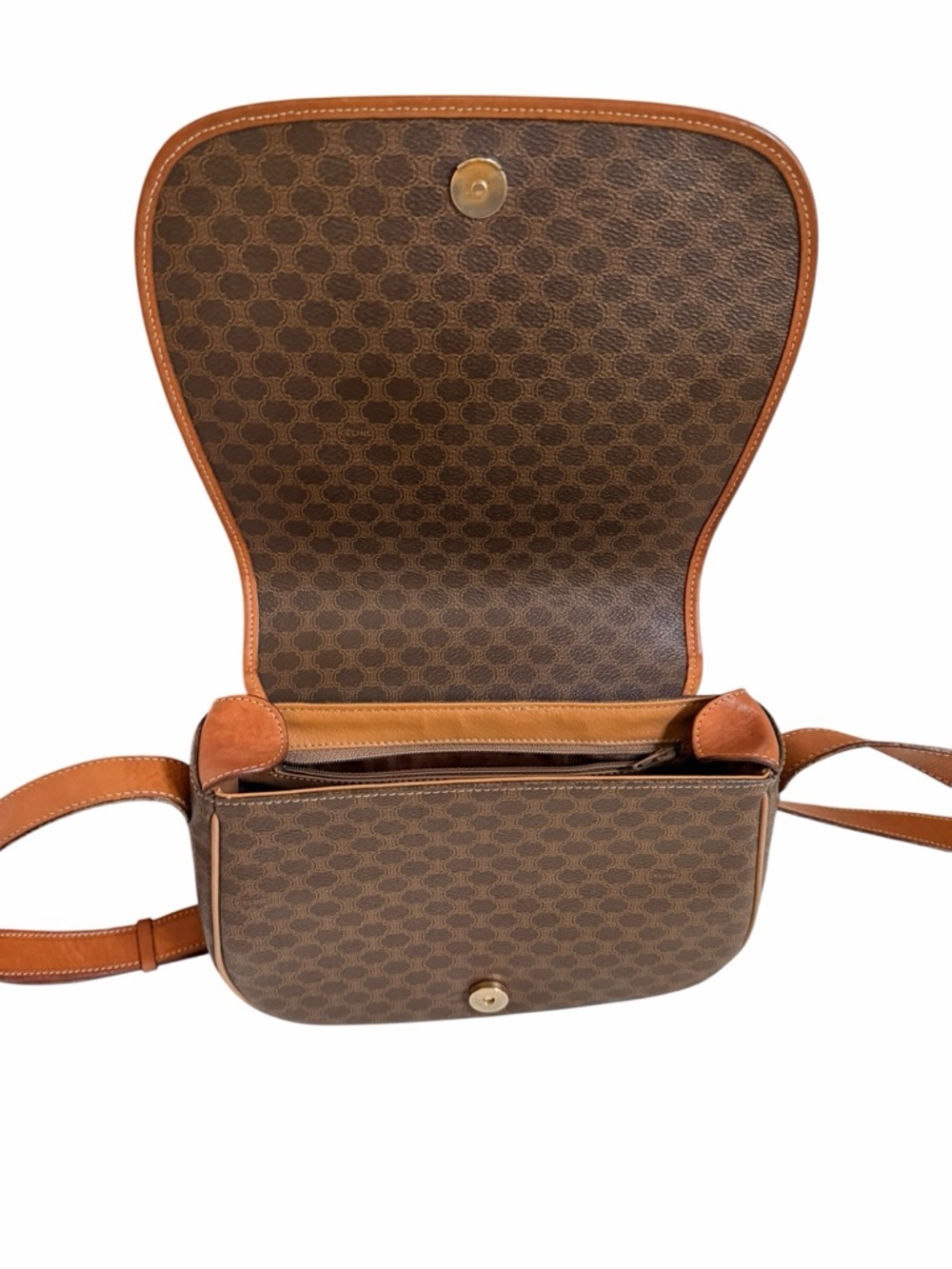 👜 Celine Macadam Canvas Crossbody - Picture 4 of 12